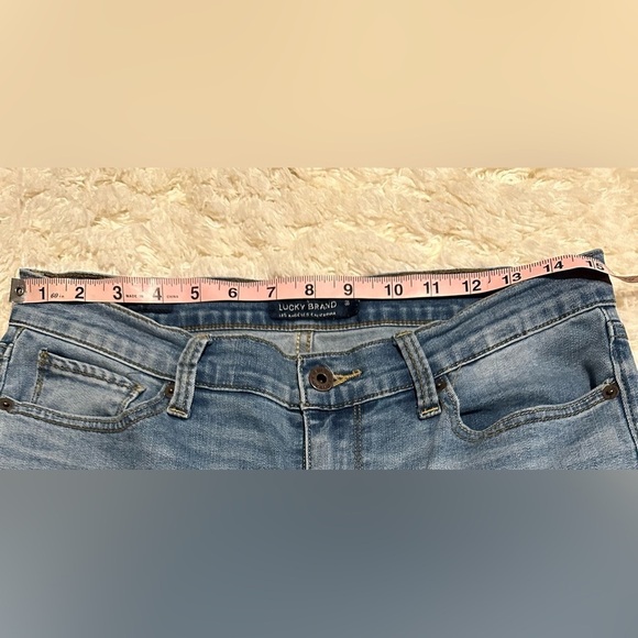 Lucky Brand Los Angeles Women’s Size 8/29 Brooke Straight Blue Denim Jeans EUC - Picture 2 of 11